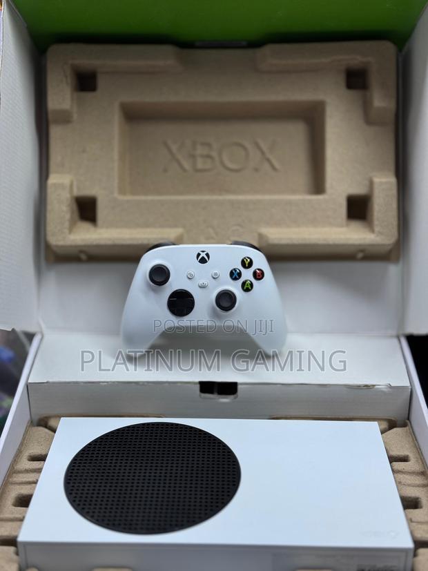 Used X Box Series S - main view