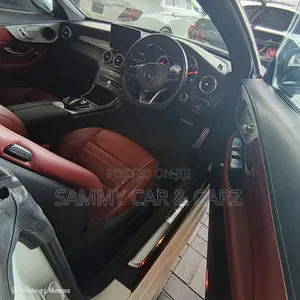Mercedes-Benz C180 2018 White