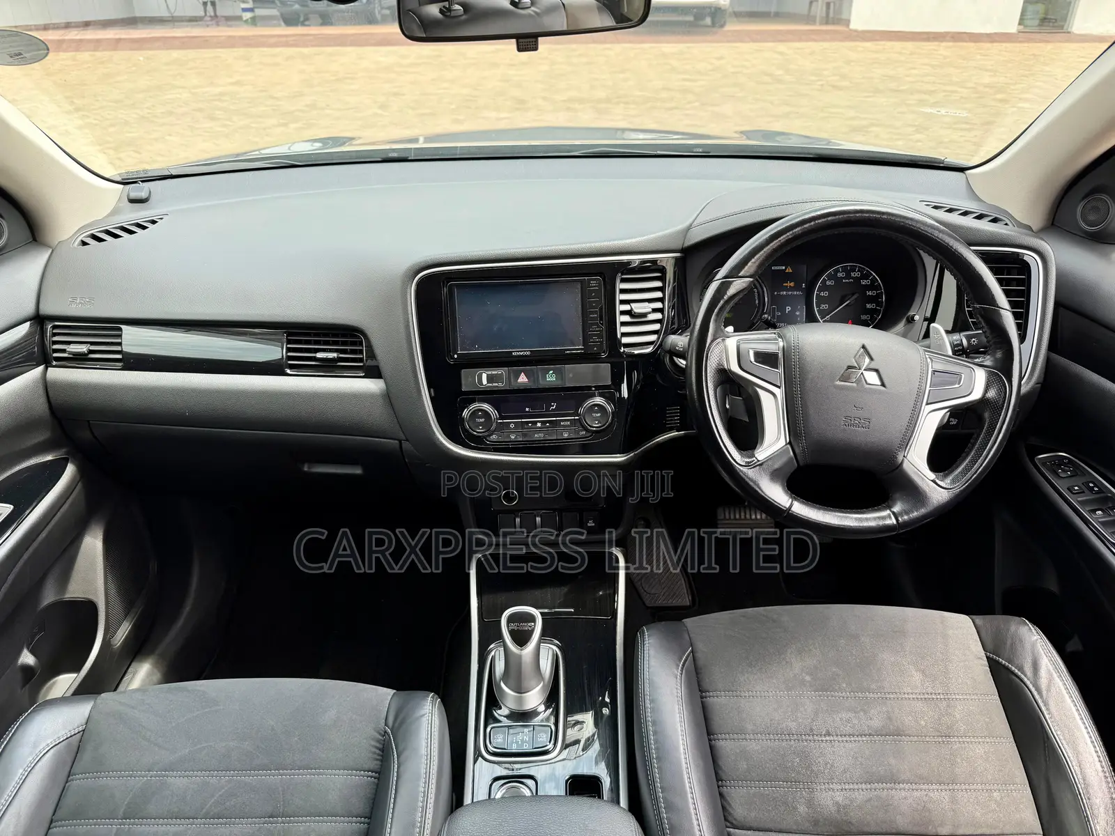 Mitsubishi Outlander 2017 Gray