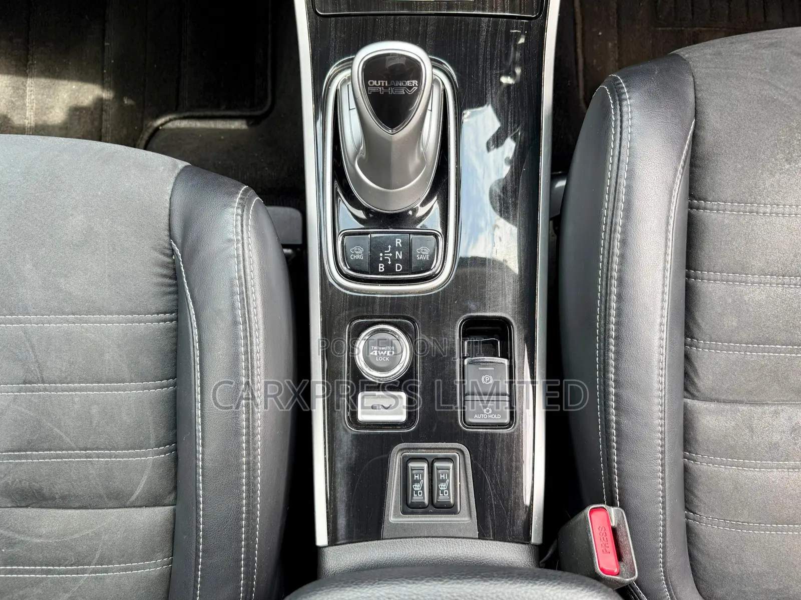 Mitsubishi Outlander 2017 Gray