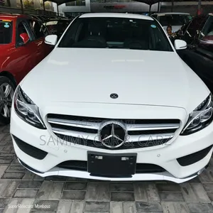 Mercedes-Benz C220 Base 2018 White