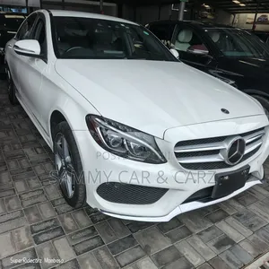 Mercedes-Benz C220 Base 2018 White