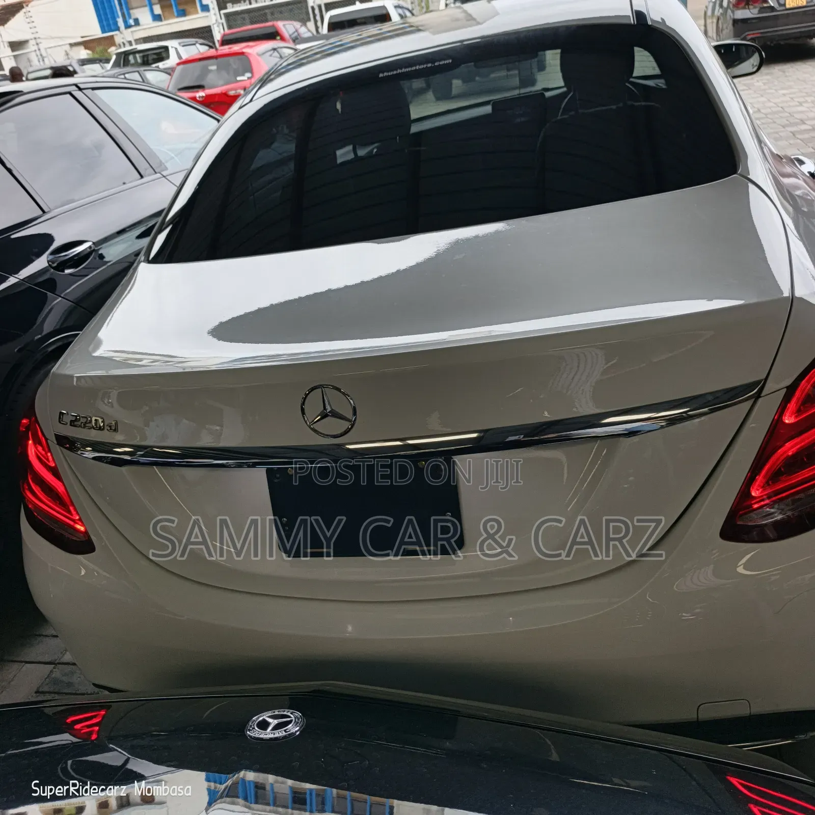 Mercedes-Benz C220 Base 2018 White