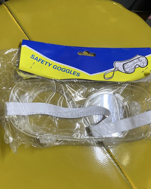 Lab Safety Glasses - thumbnail 2