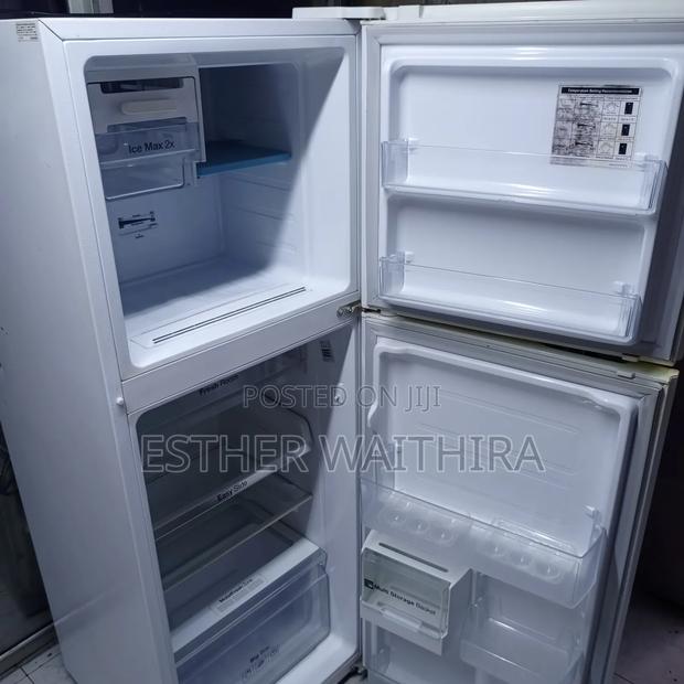 Pure White Inverter Double Door Fridge - thumbnail 3