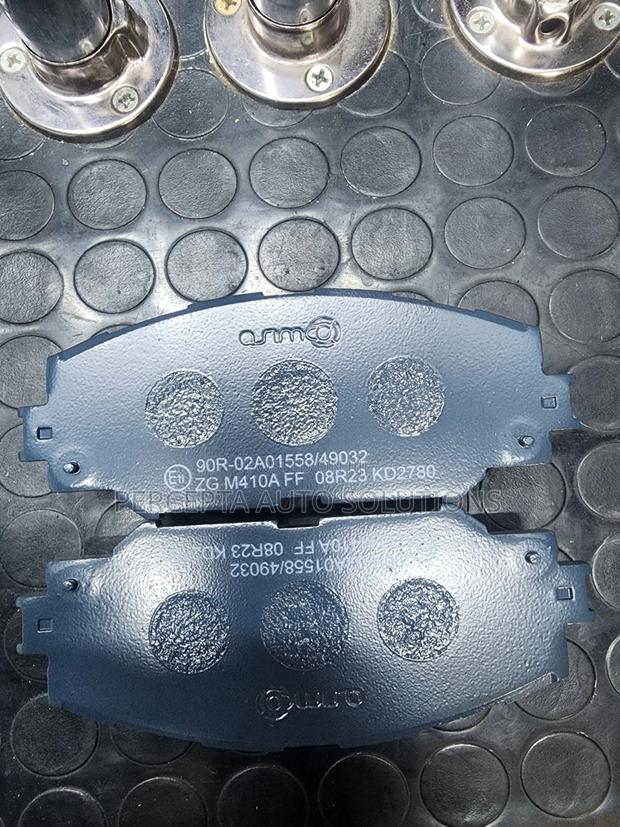 Kd2780 Genuine Front Break Pads for Fielder, Axio, Noah - thumbnail 2