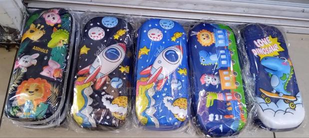Cartoon Themed Pencil Pouch - thumbnail 4