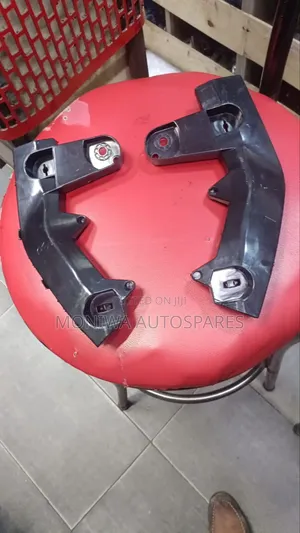 Bumper Slide Isuzu Dmax 2012