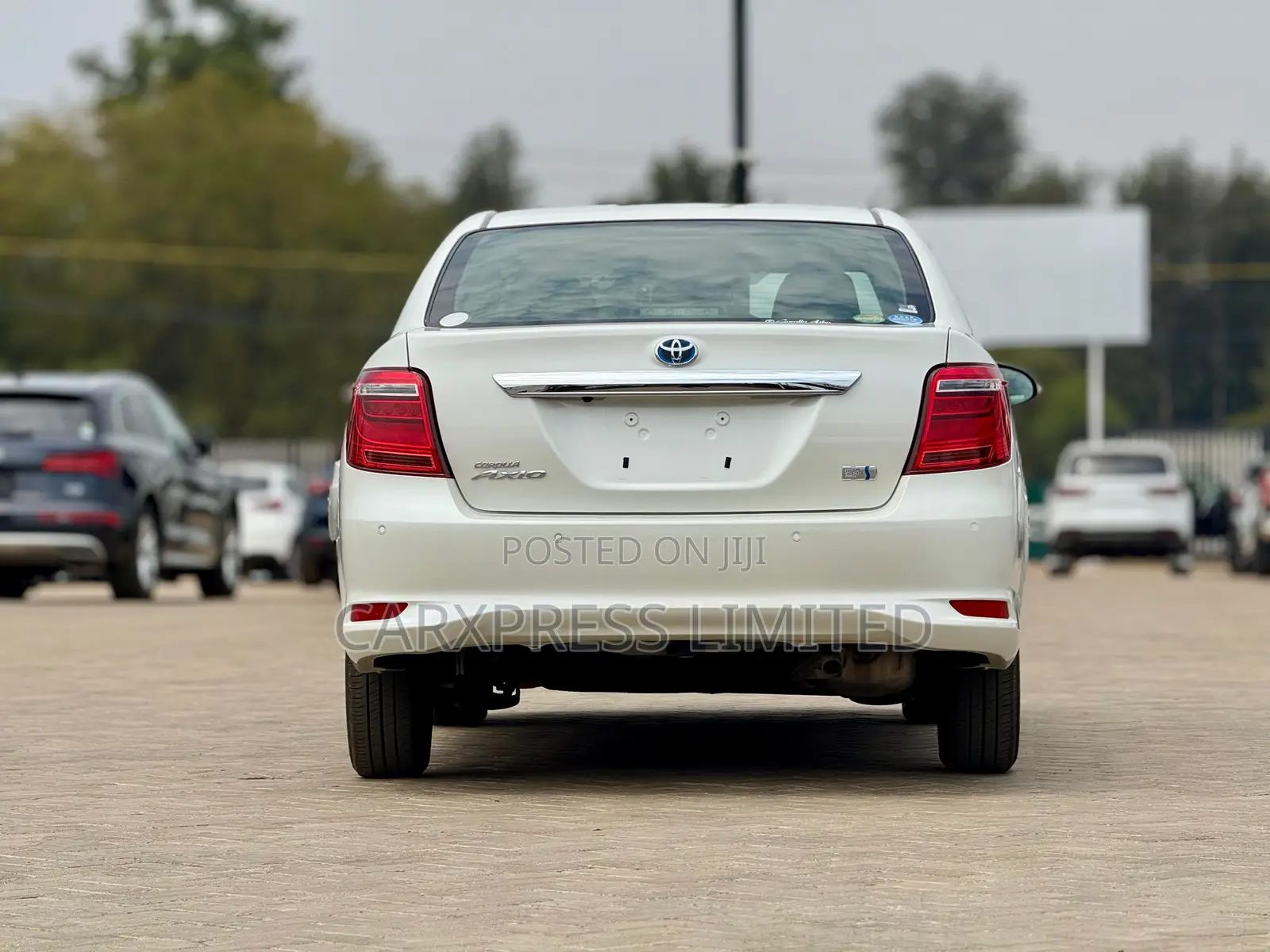Toyota Axio 2018 White