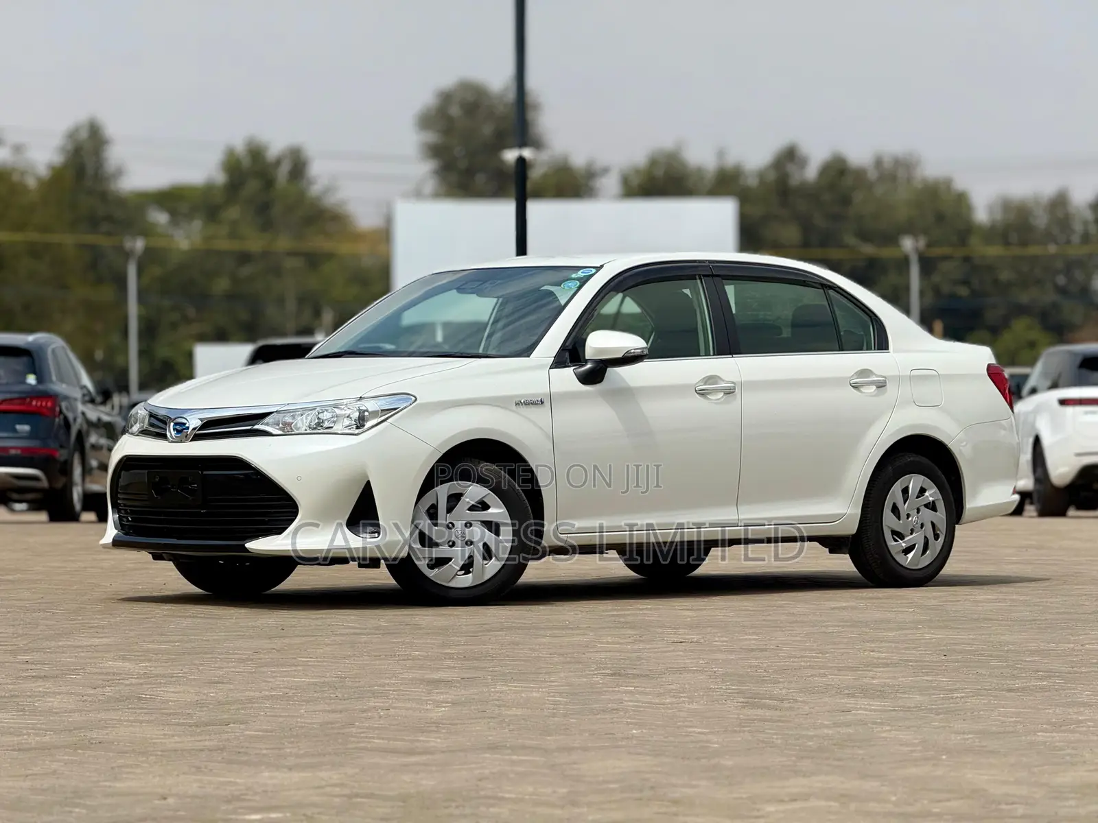 Toyota Axio 2018 White