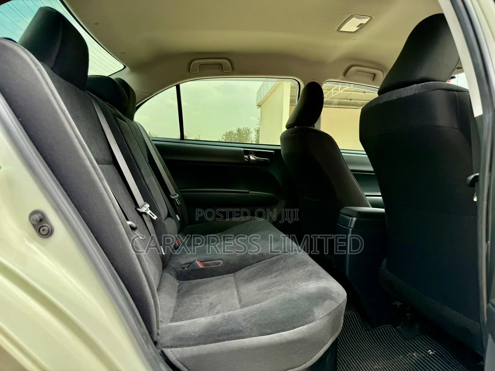 Toyota Axio 2018 White