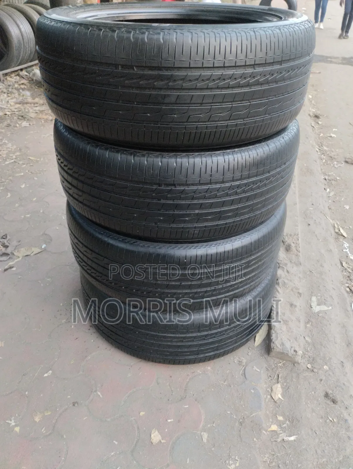265/50r22 Bridgestone