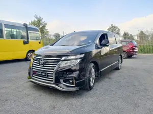 Nissan Elgrand 2017 Black