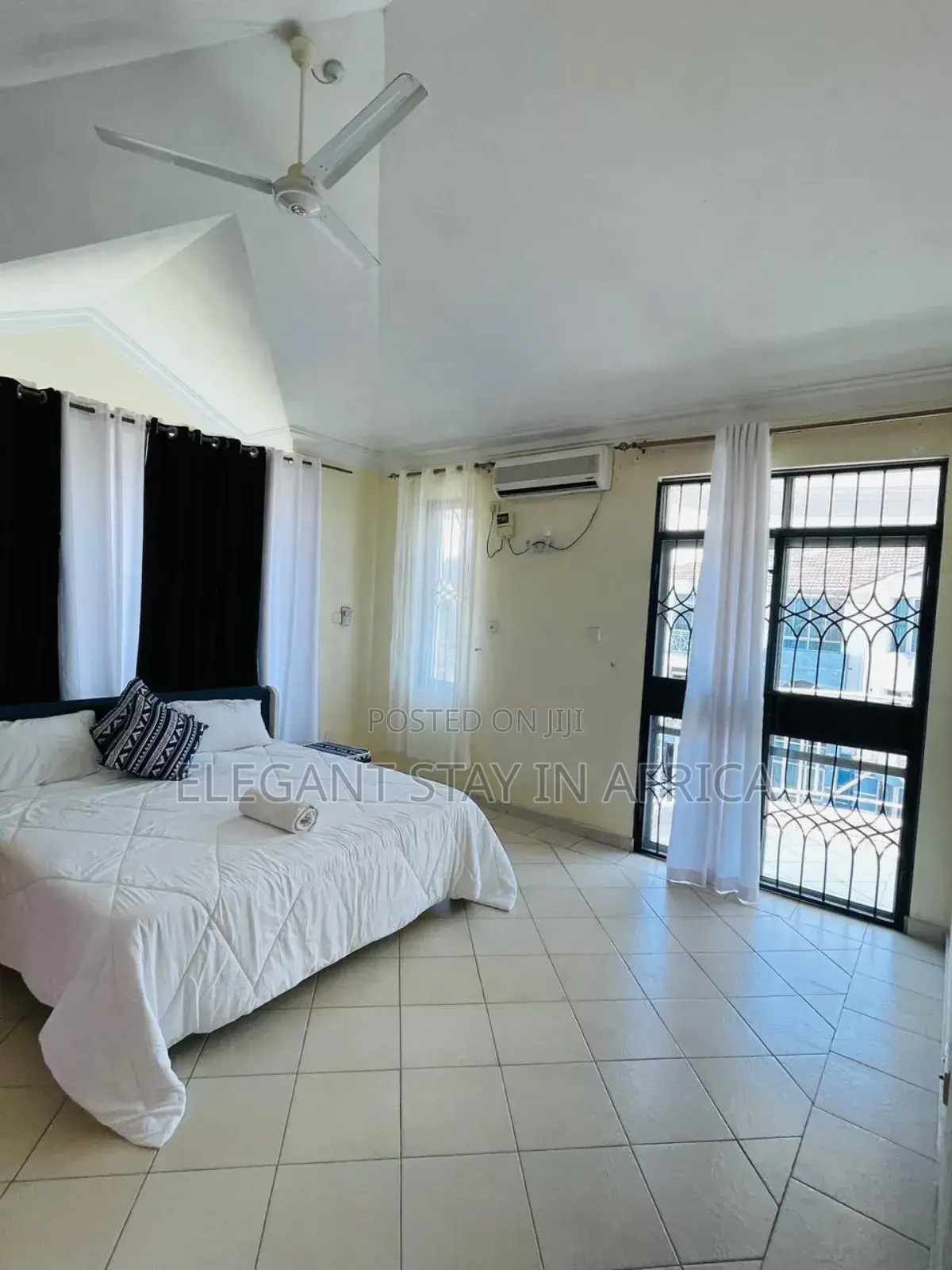 Spacious 3bdrm Apartment in Nyali at Per Day With 4beds