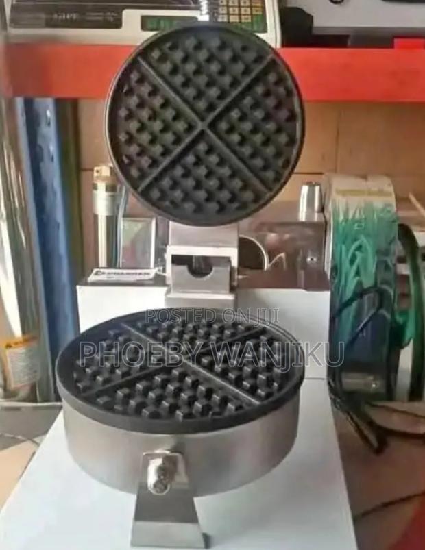 Quality Waffle Maker - main view