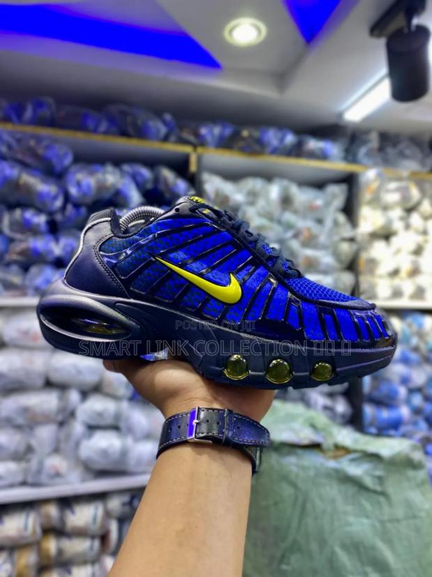Nike Shocks Blue Black