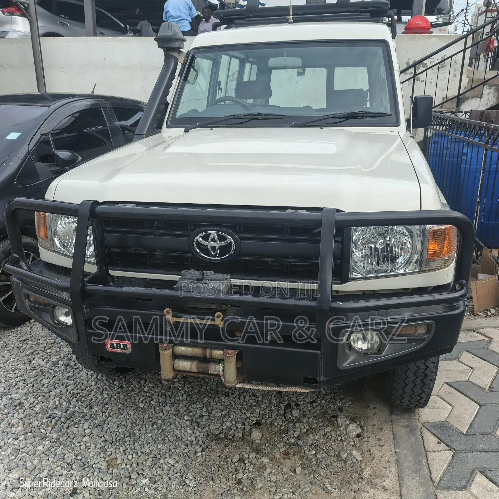 Toyota Land Cruiser 4.5 V8 TD 2018 White