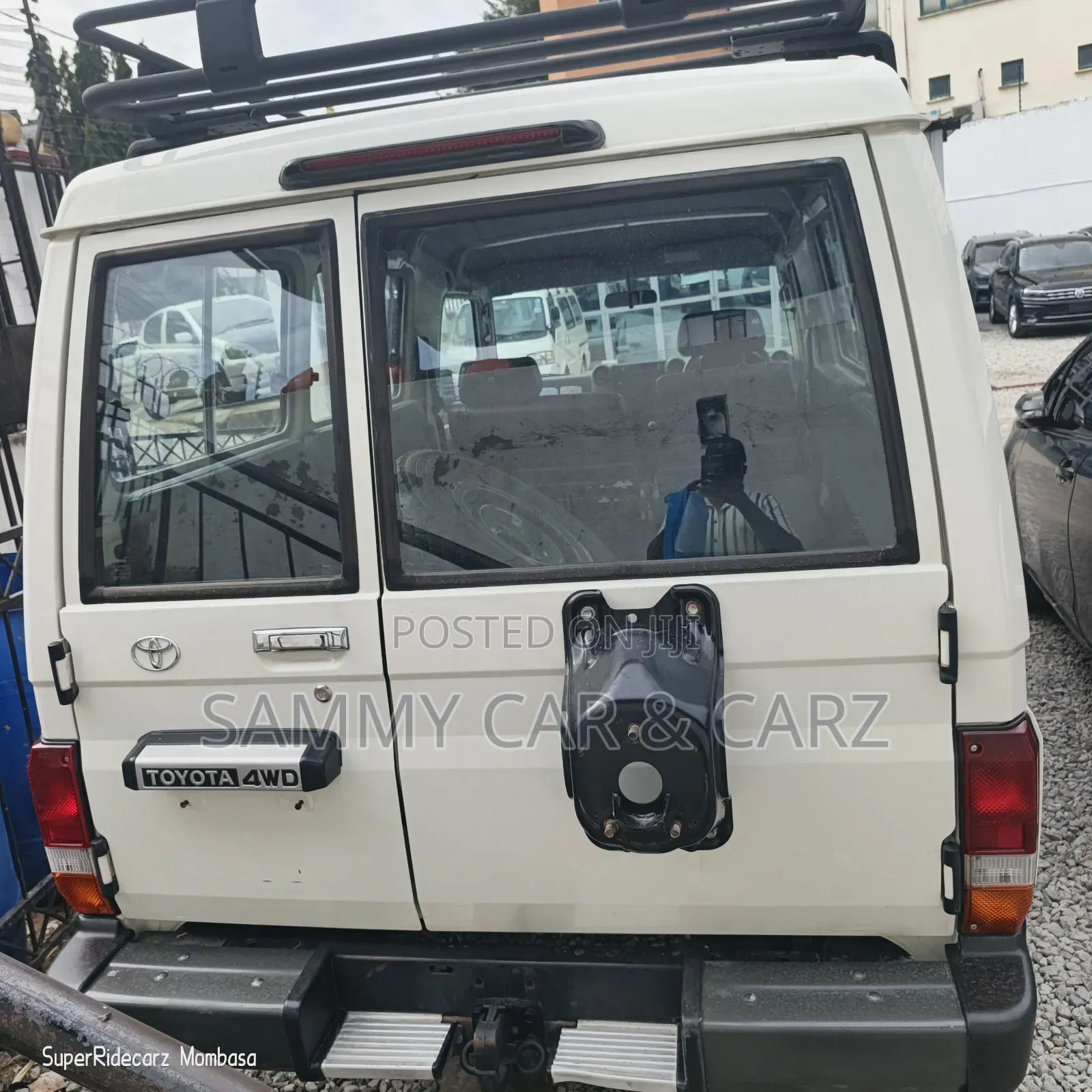 Toyota Land Cruiser 4.5 V8 TD 2018 White