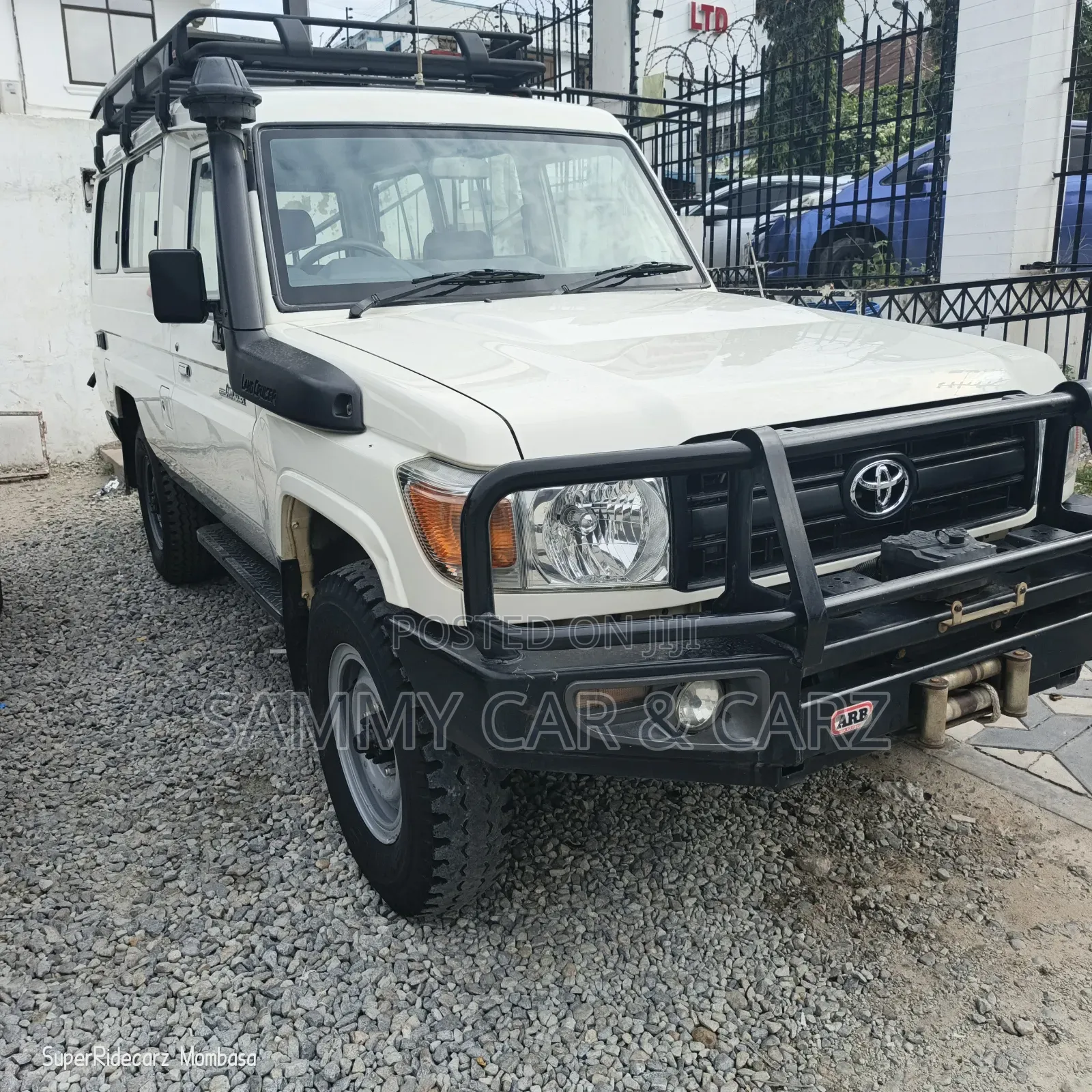 Toyota Land Cruiser 4.5 V8 TD 2018 White