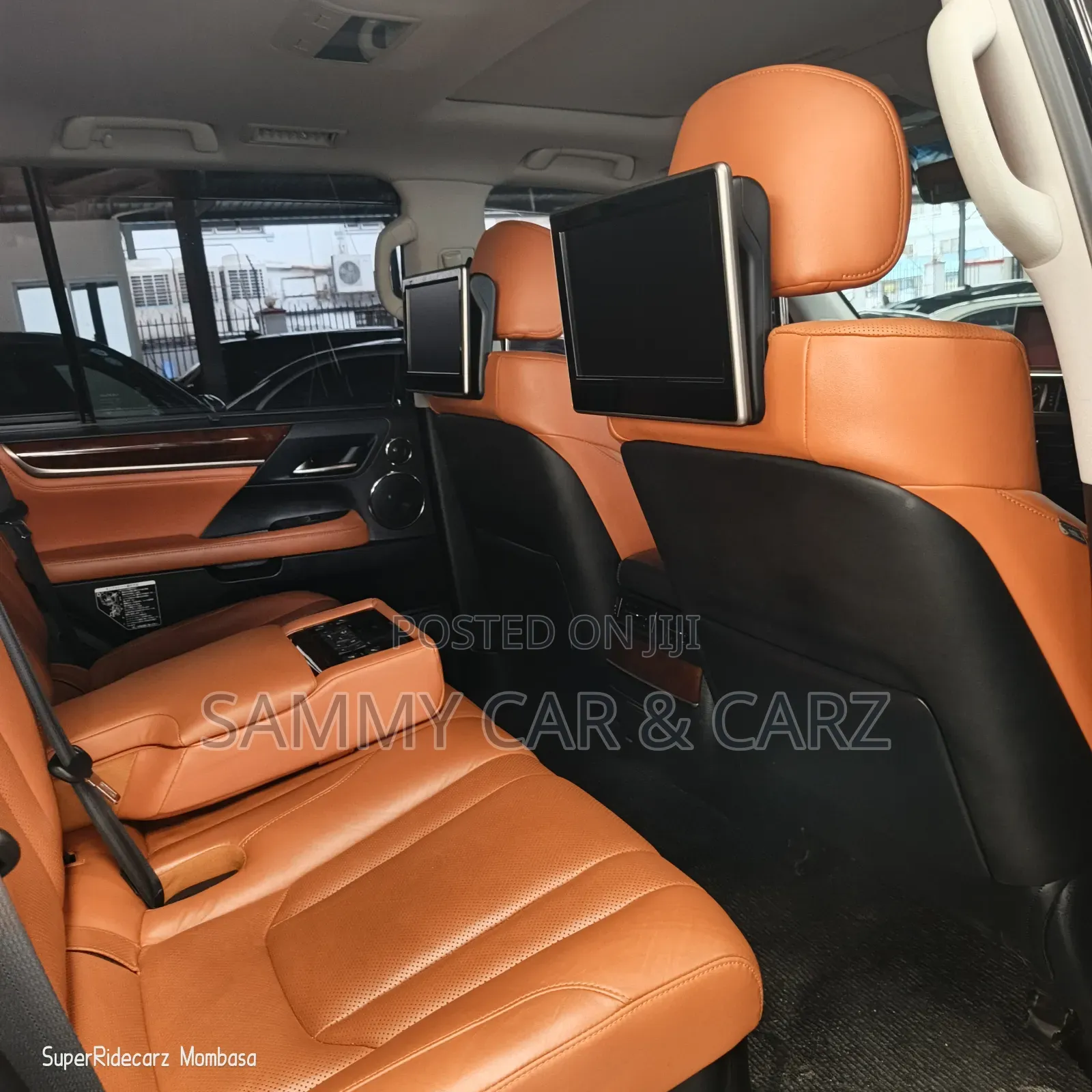 Lexus LX 570 AWD 2017 Black