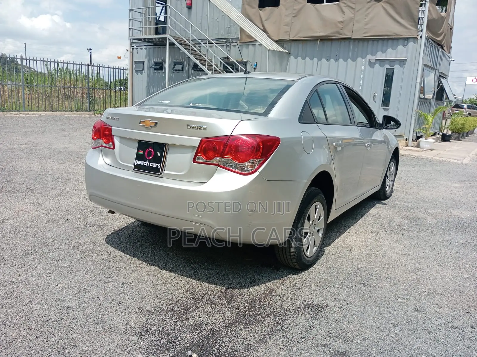 Chevrolet Cruze 1LT 2011 Silver