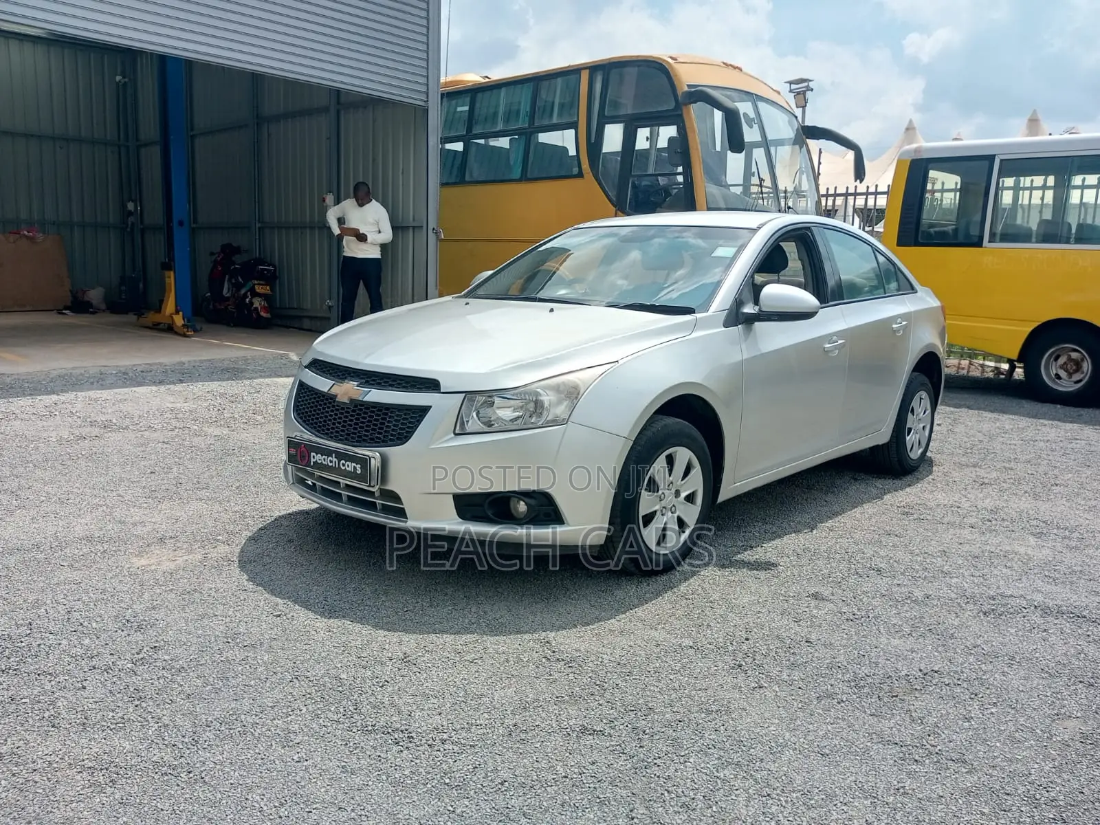 Chevrolet Cruze 1LT 2011 Silver