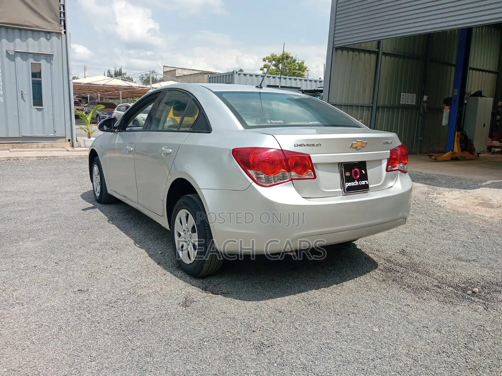 Chevrolet Cruze 1LT 2011 Silver