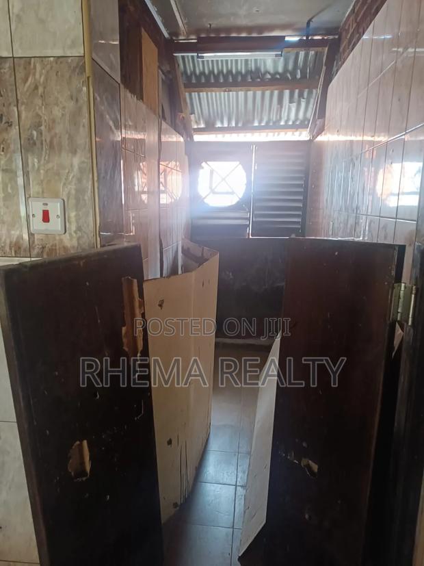 Westlands Property Ref 043/001/Rre - main view