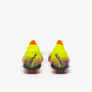 Bright Puma Future 8 Ultimate Ag Football Boots