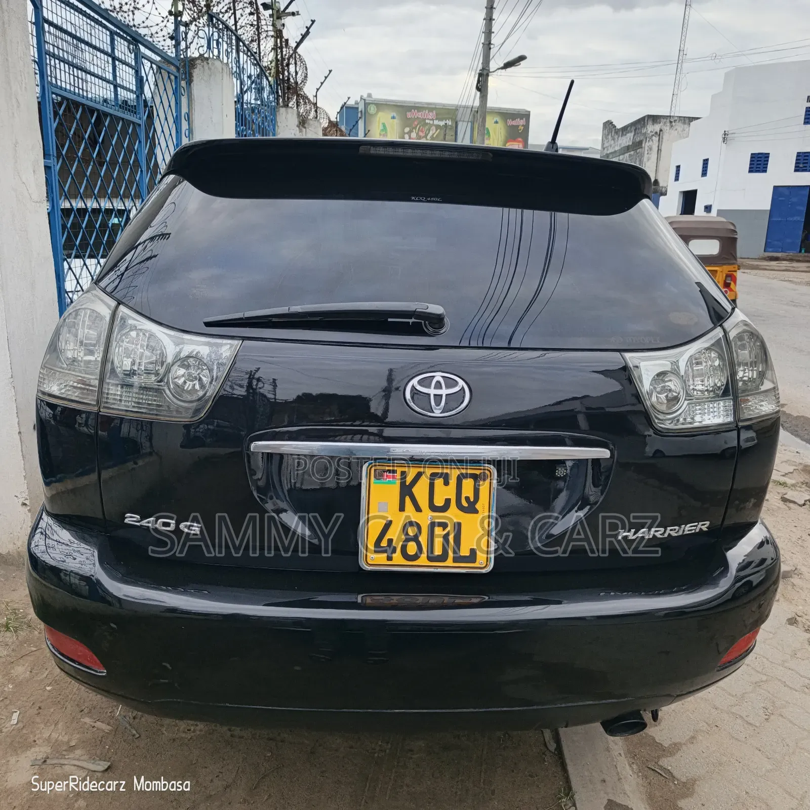Toyota Harrier 2.4 4WD 2012 Black