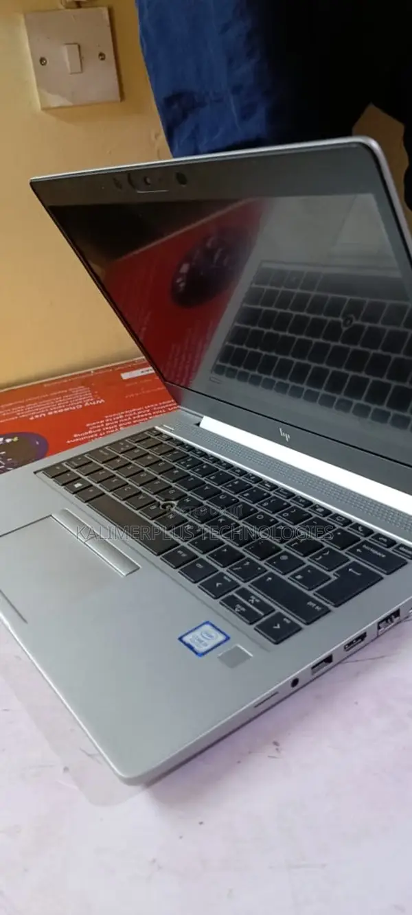 Laptop HP EliteBook 840 G5 8GB Intel Core i5 SSD 256GB