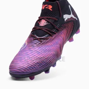 Lightweight Puma Pro Ag/Fg Future 8 Football Boots.