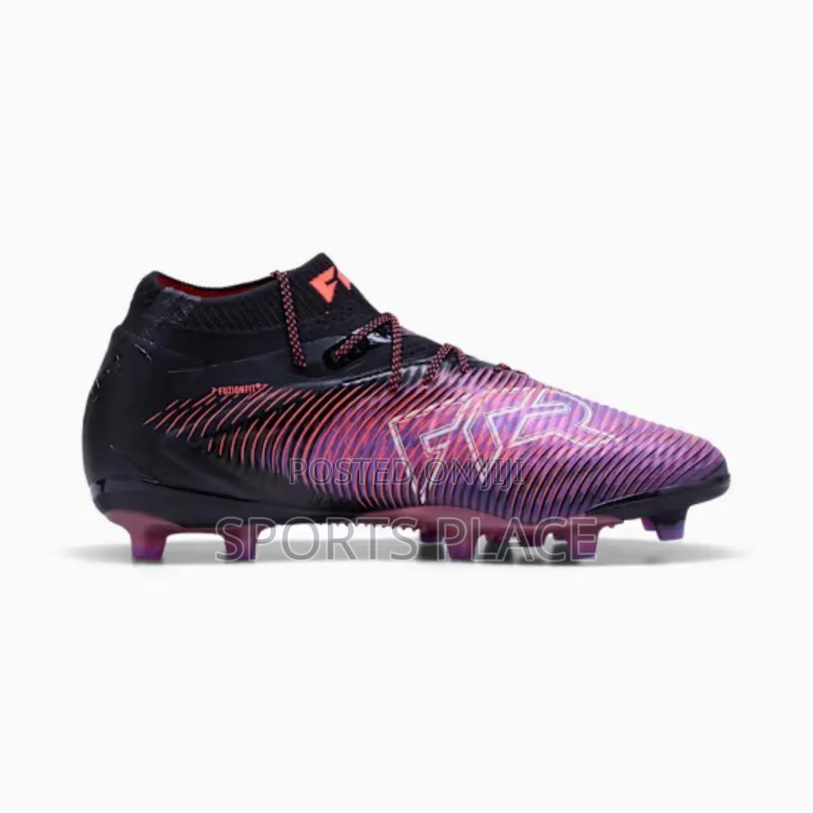Lightweight Puma Pro Ag/Fg Future 8 Football Boots.