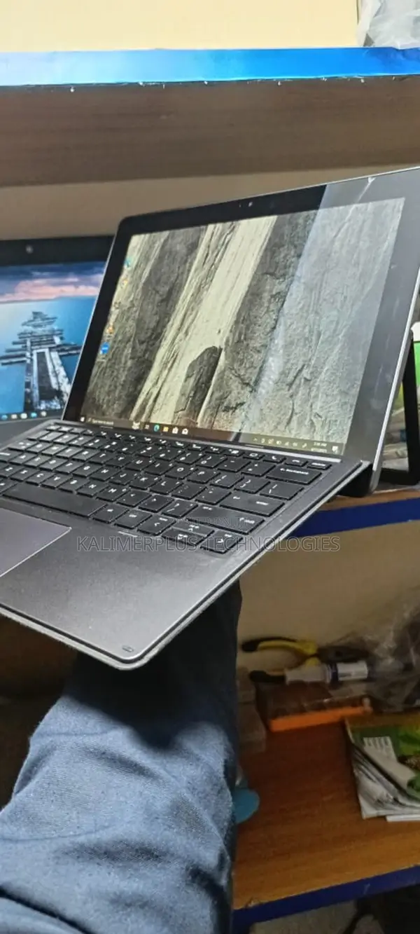 Laptop HP Elite X2 1012 G2 8GB Intel Core I7 SSD 256GB