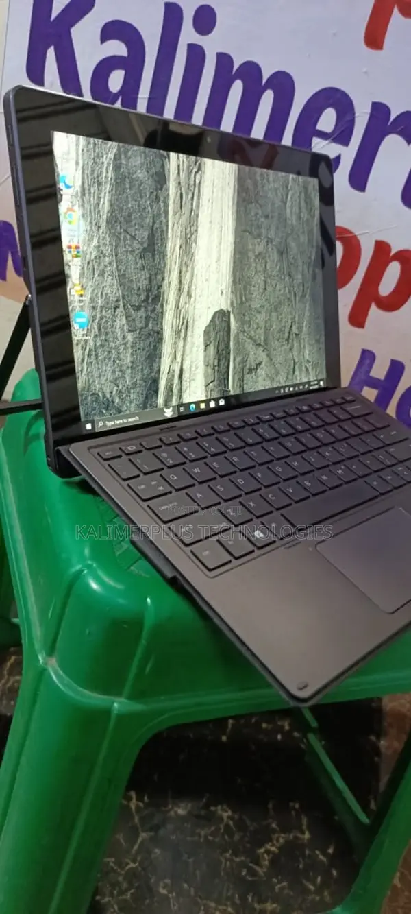 Laptop HP Elite X2 1012 G2 8GB Intel Core I7 SSD 256GB