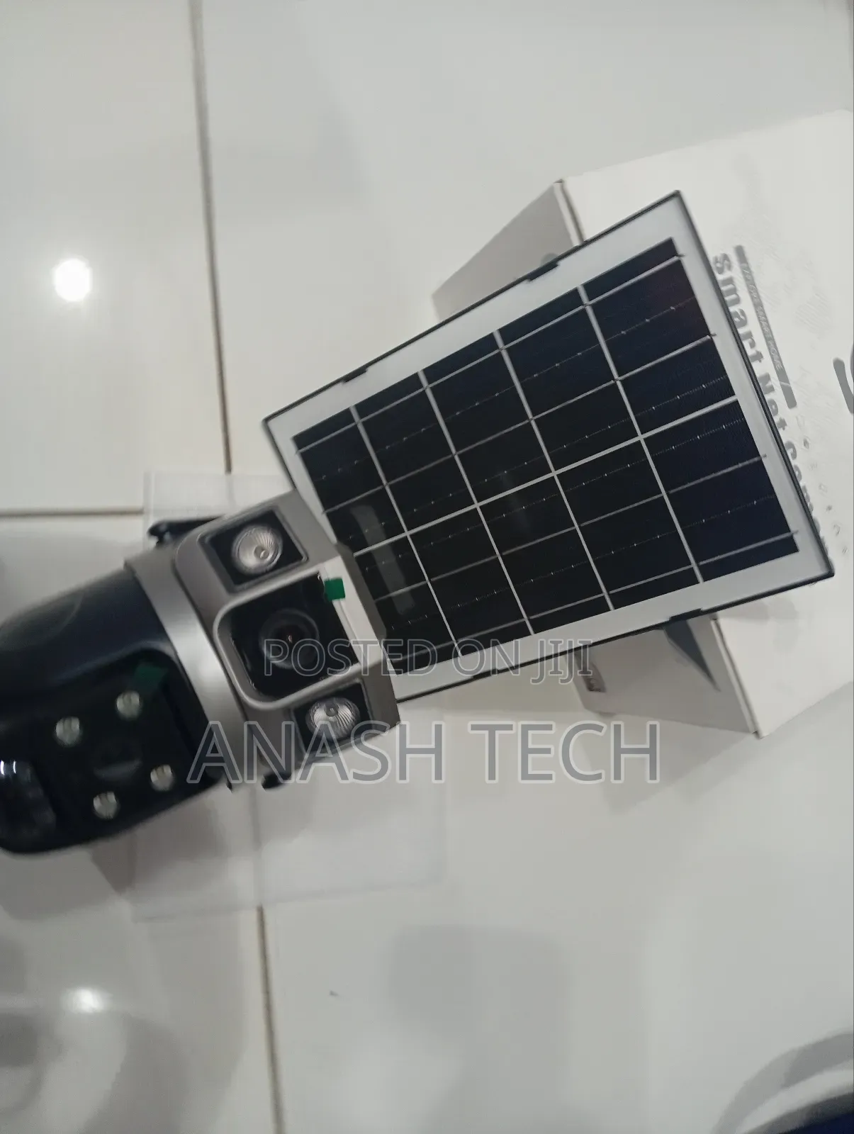 Space Efficient 4g Dual Lens PTZ Rotating Solar CCTV