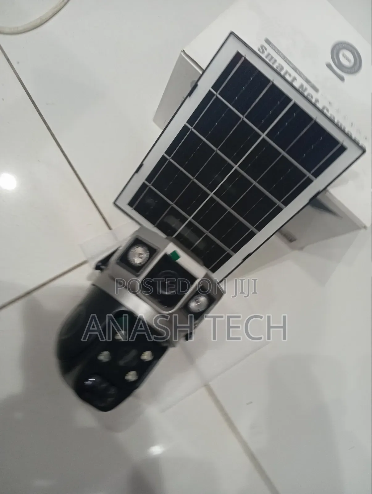Space Efficient 4g Dual Lens PTZ Rotating Solar CCTV