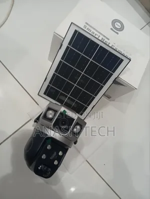 Space Efficient 4g Dual Lens PTZ Rotating Solar CCTV