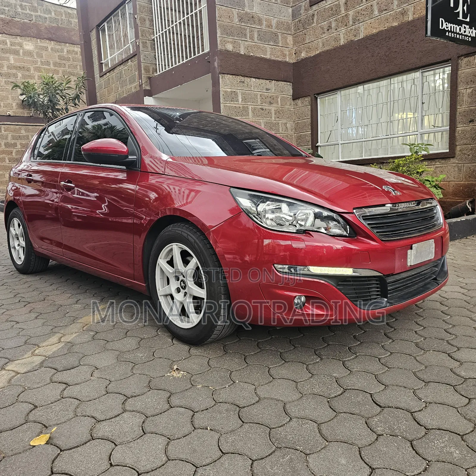Peugeot 308 2015 Red