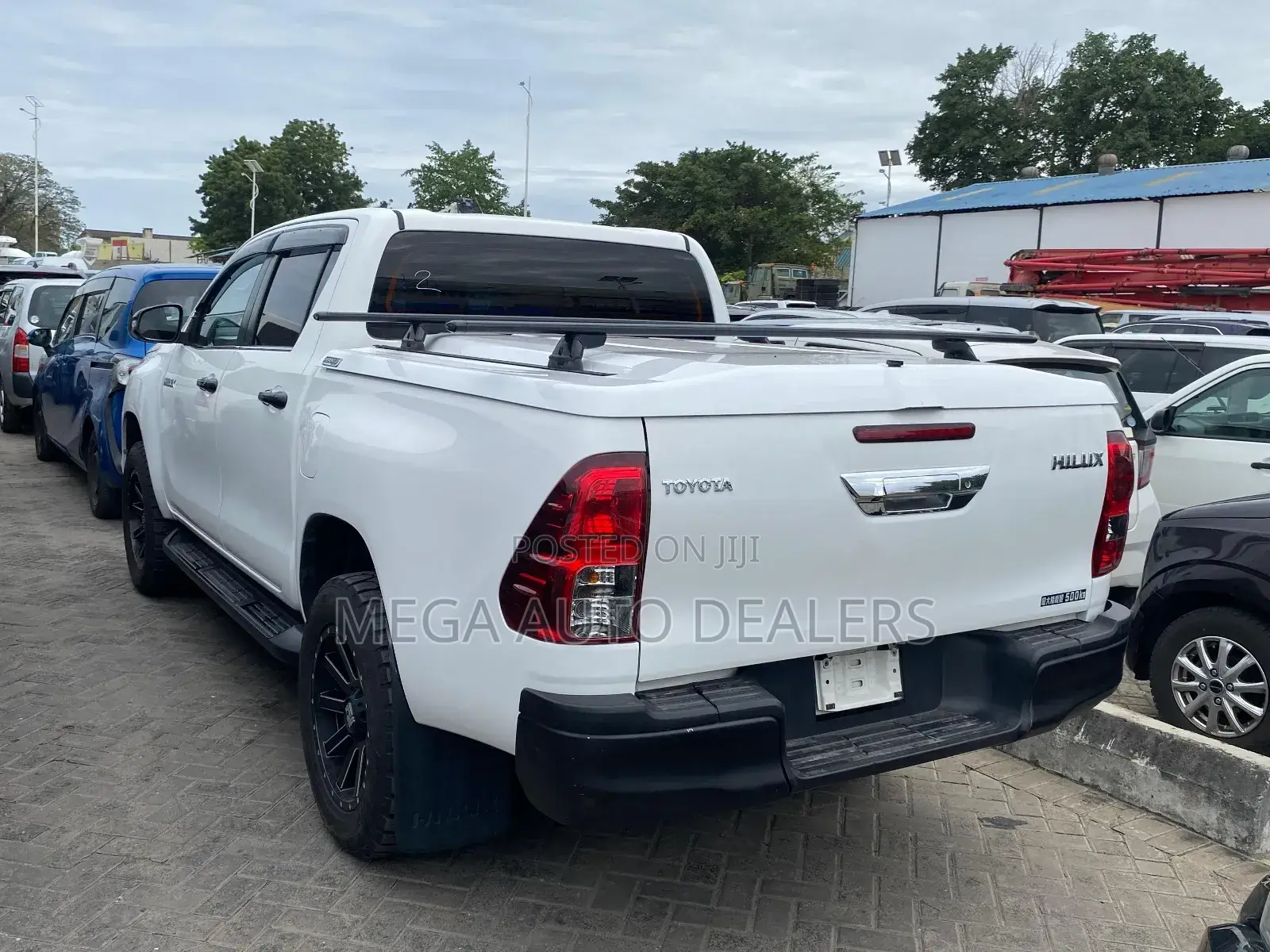 Toyota Hilux 2018 White
