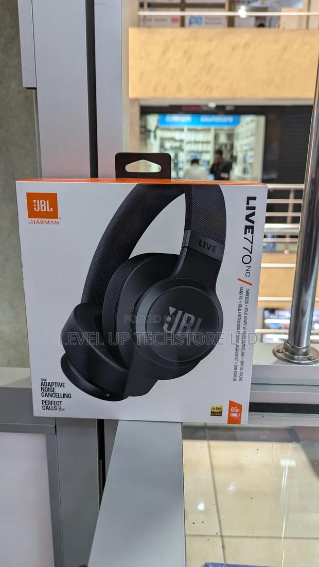 Jbl Live 770nc (Black) - main view
