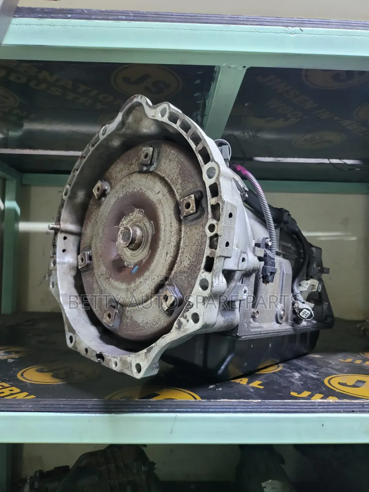 Toyota V8 200 Series Gearbox 2uz