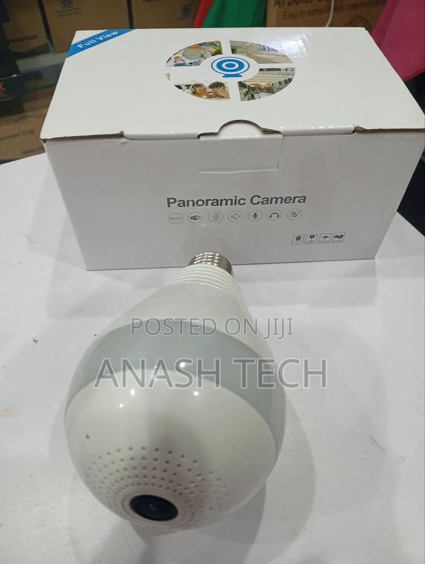 Indoor Security PTZ Wi-Fi 1080p Full Hd CCTV Bulb Camera