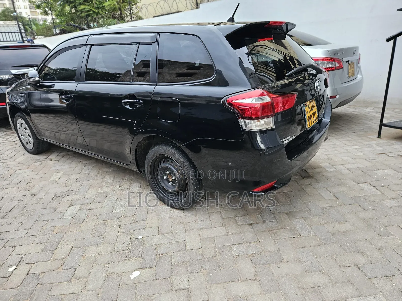 Toyota Corolla Fielder 2018 Black