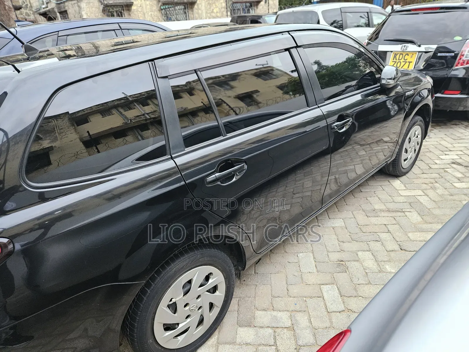 Toyota Corolla Fielder 2018 Black