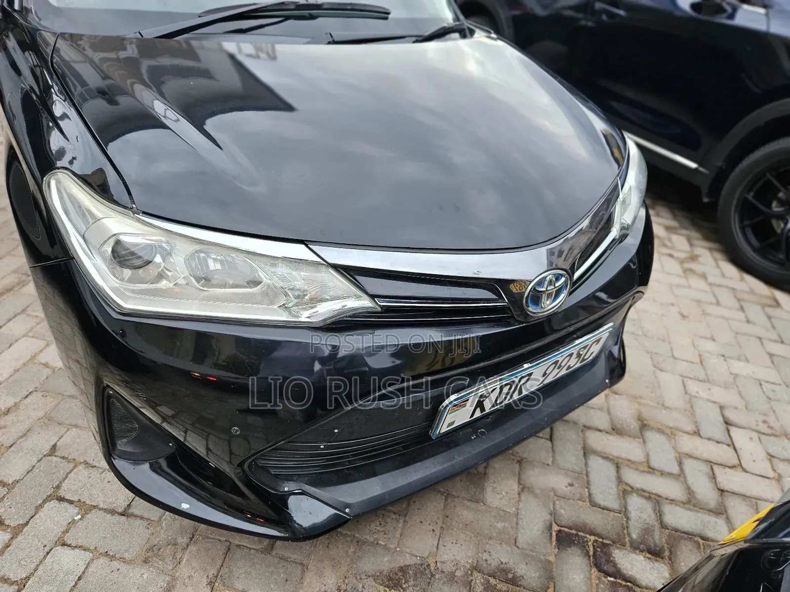 Toyota Corolla Fielder 2018 Black