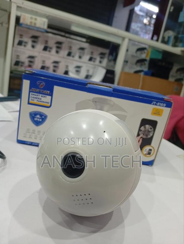 Reliable Performance Wireless Wi-Fi CCTV Bulb Camera - main view