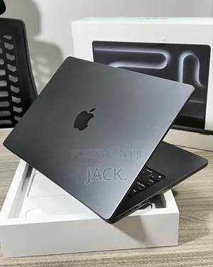 Laptop Apple MacBook Pro 2023 M3 Max 14-Inch 128GB Apple M3 Max SSD 4T
