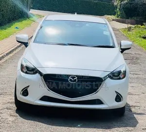 Mazda Demio 2018 White