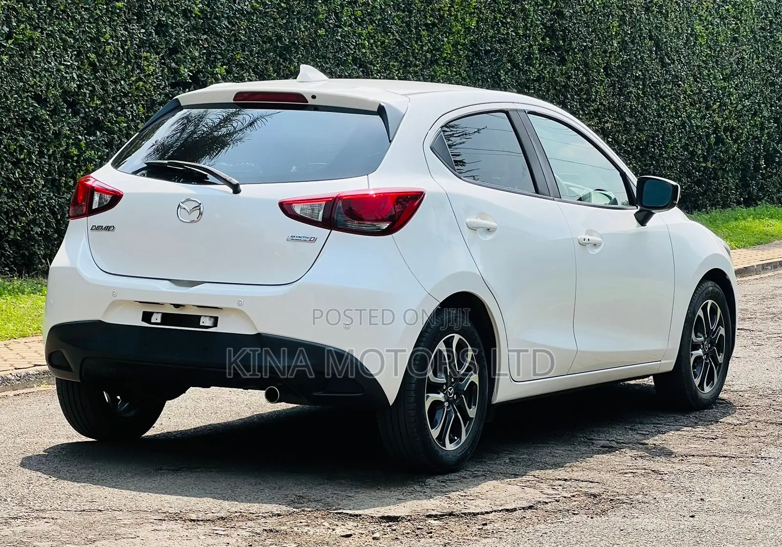Mazda Demio 2019 White